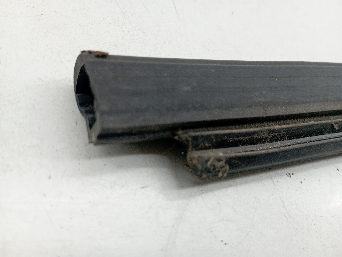 Borracha de torpedo MERCEDES-BENZ C-CLASS (W205) | 13 -  Imagem-3