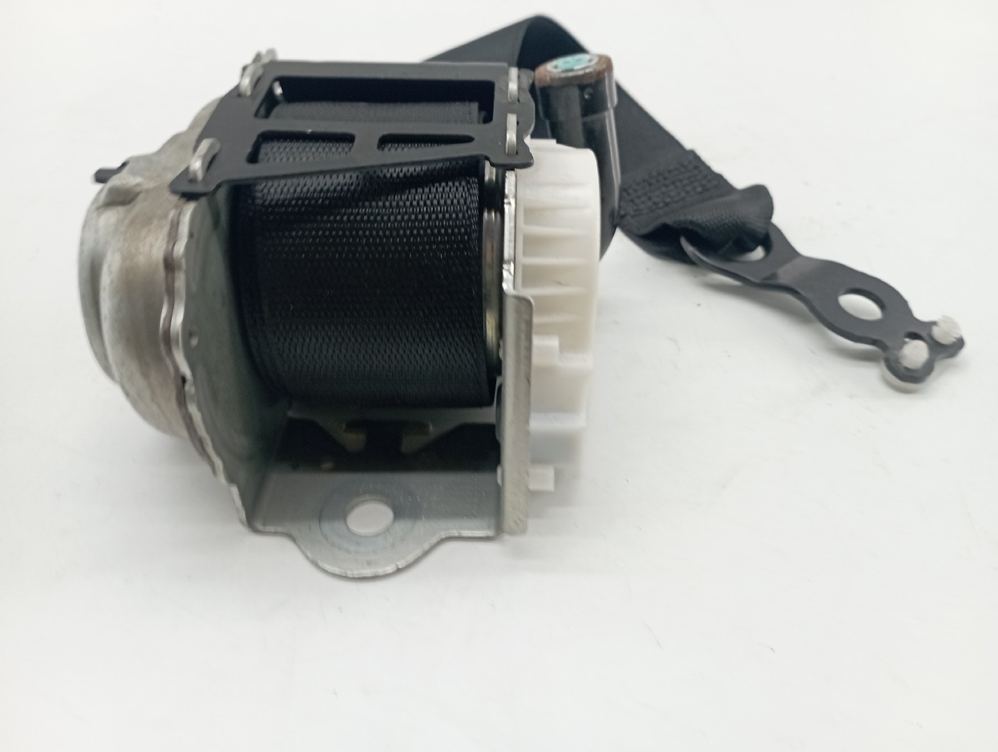 Cinto Tras Direito MERCEDES-BENZ C-CLASS (W205) | 13 -  Imagem-2