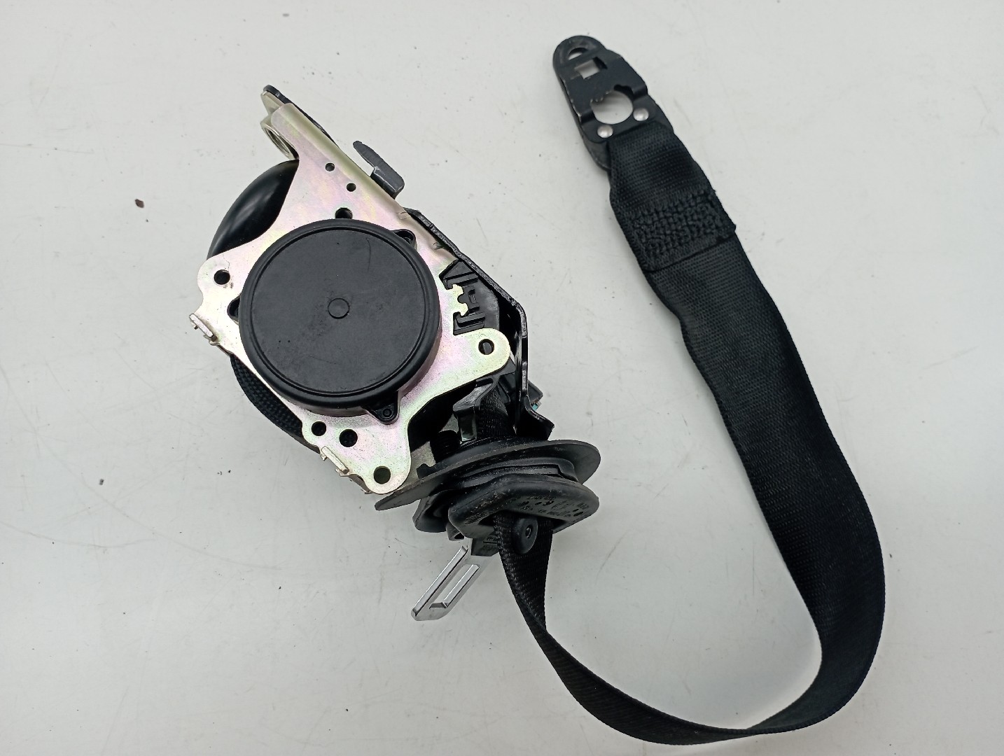 Cinto frente Esquerdo MERCEDES-BENZ C-CLASS (W205) | 13 -  Imagem-2