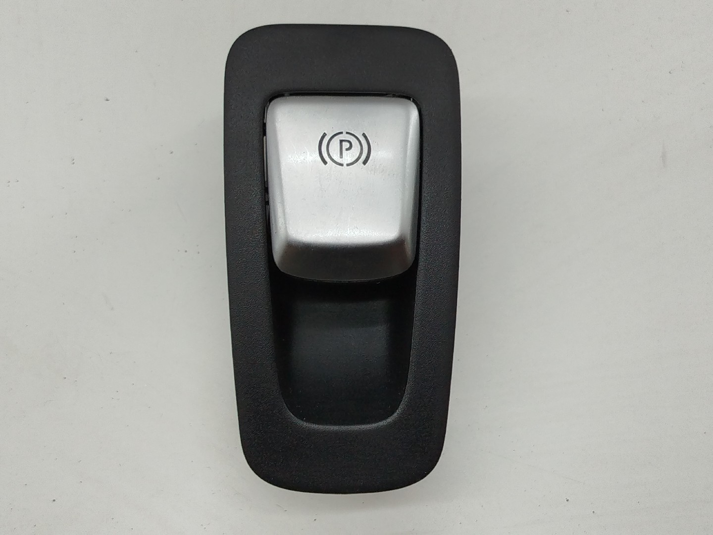 Interruptor de travão de mão MERCEDES-BENZ C-CLASS (W205) | 13 - 