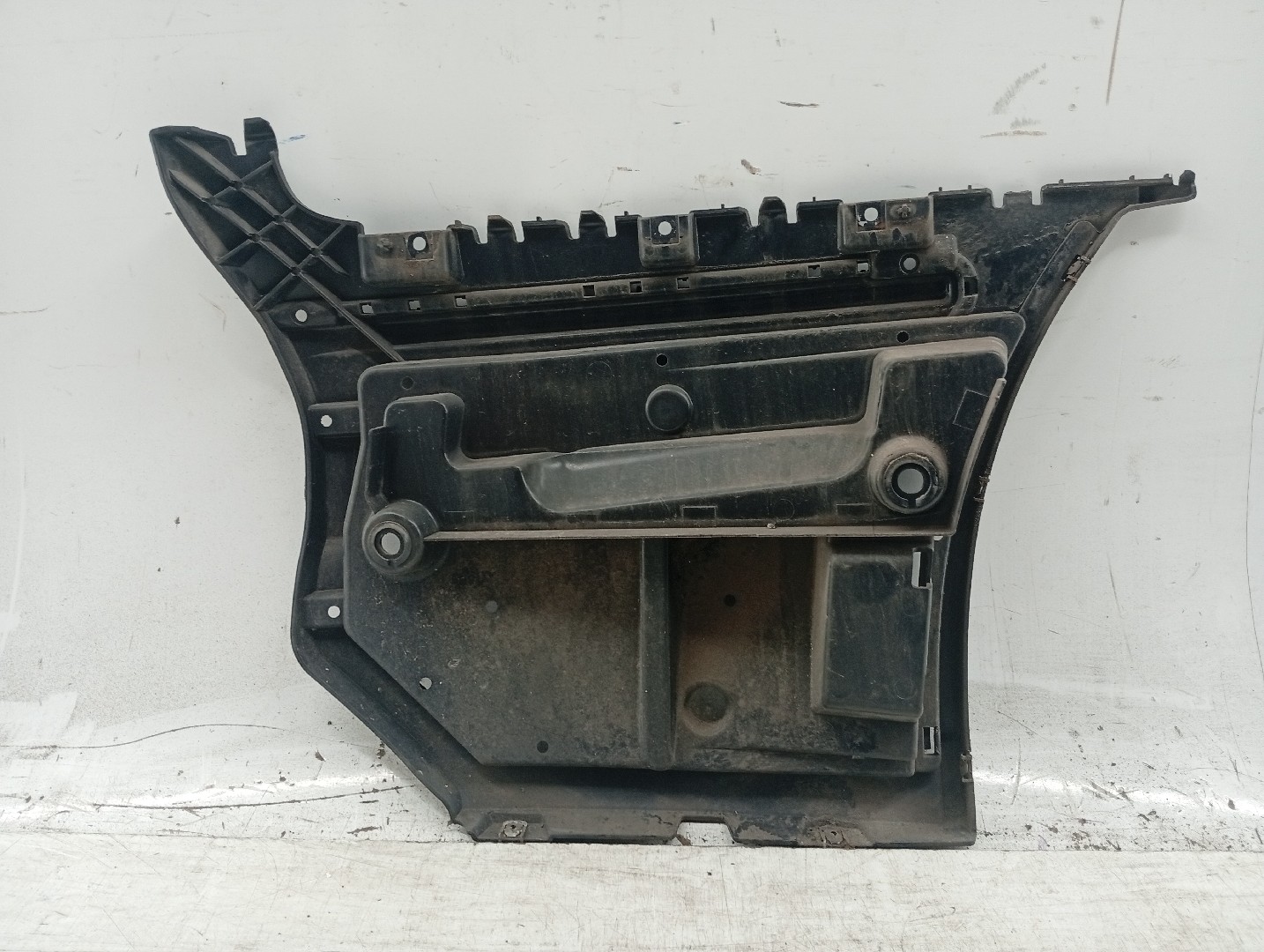 Guia de para-choques BMW 3 Coupé (E92) | 05 - 13 Imagem-3