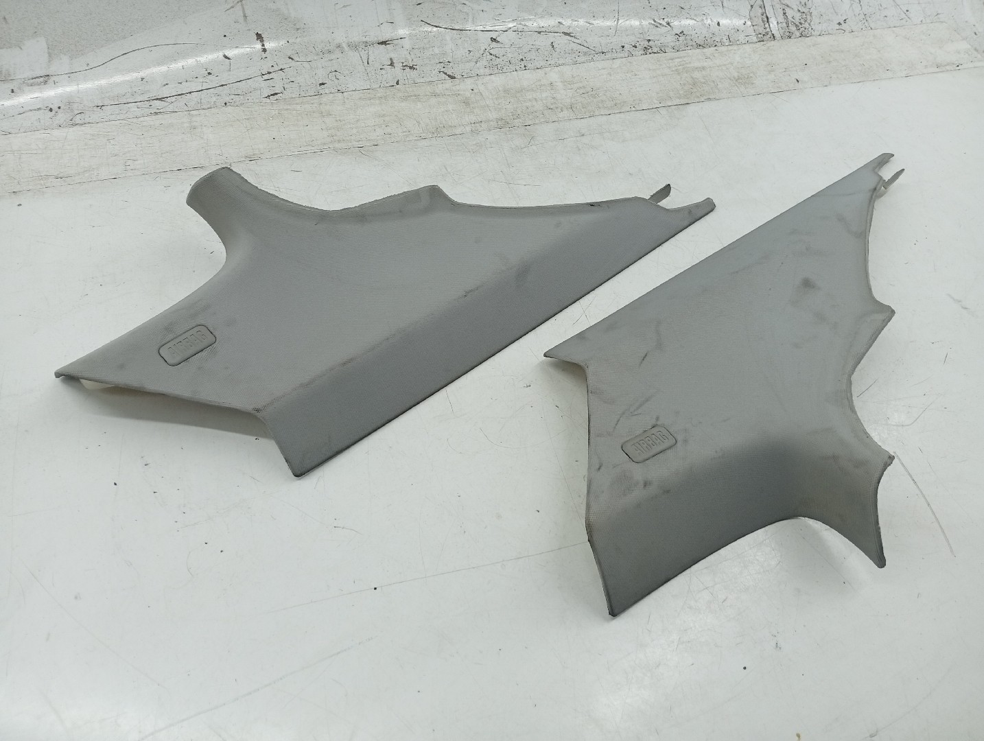 Moldura de pilar C BMW 3 Coupé (E92) | 05 - 13 Imagem-1