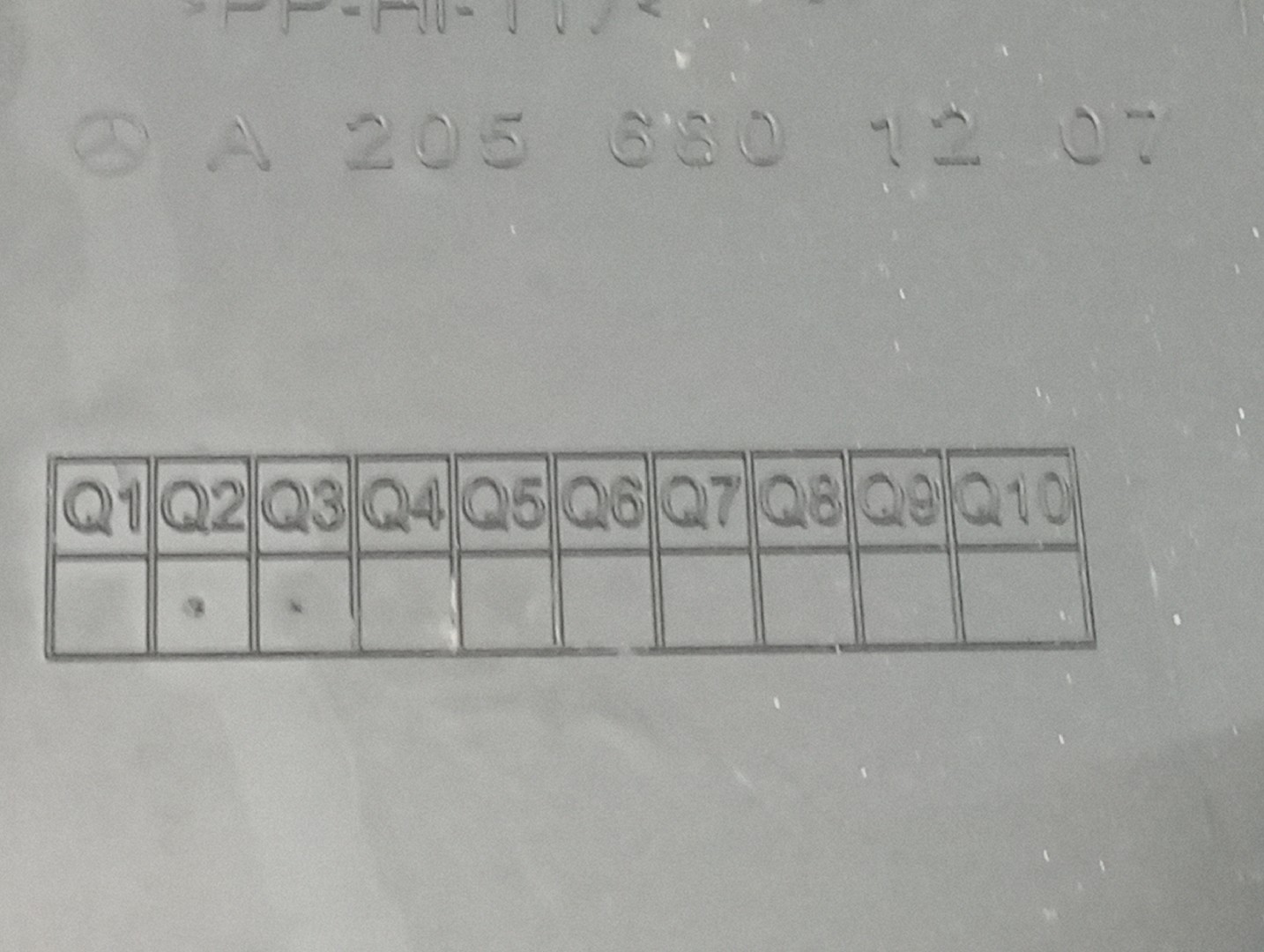 Tampa lateral de tablier MERCEDES-BENZ C-CLASS (W205) | 13 -  Imagem-4