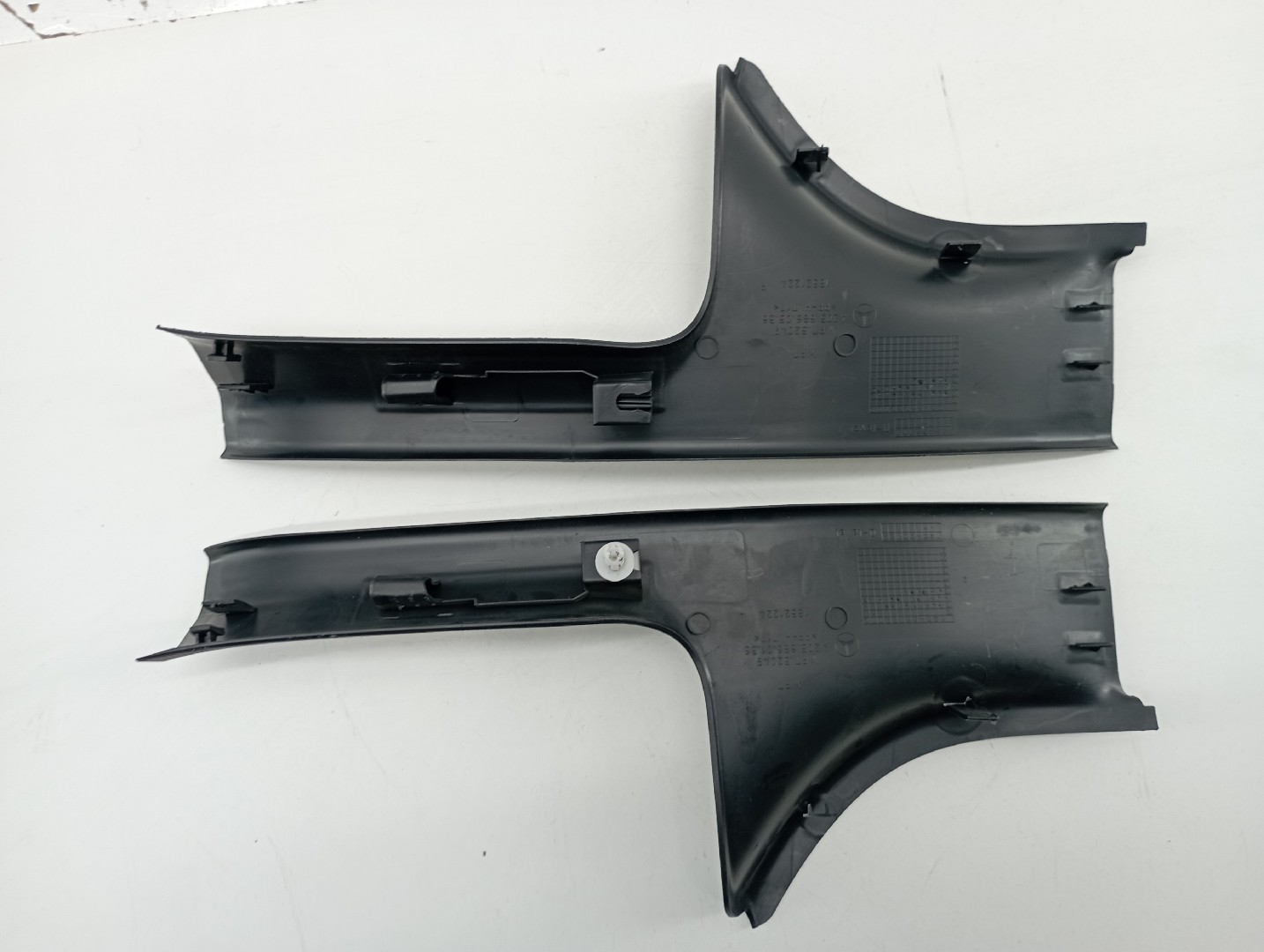 Friso de soleira da porta MERCEDES-BENZ C-CLASS (W205) | 13 -  Imagem-2