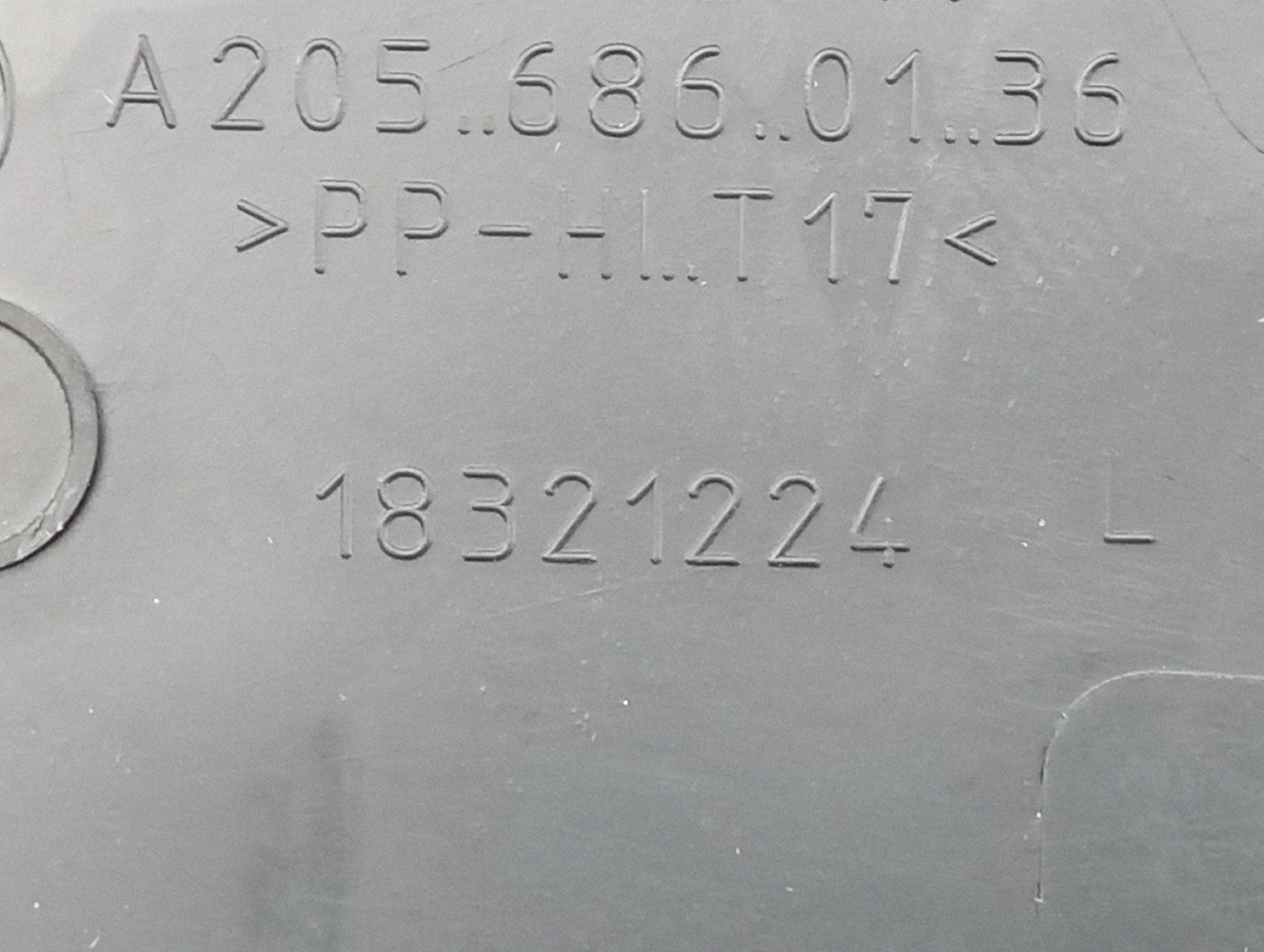 Friso de soleira da porta MERCEDES-BENZ C-CLASS (W205) | 13 -  Imagem-5