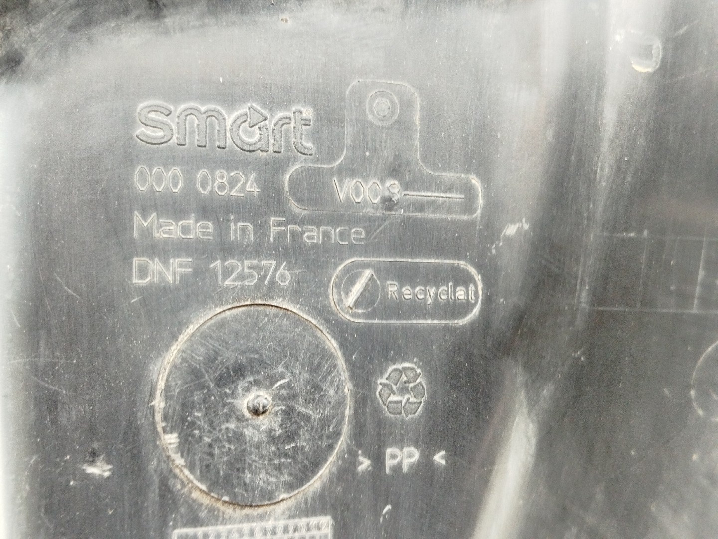 Cava de Roda Frente Esquerda SMART CITY-COUPE (450) | 98 - 04 Imagem-2