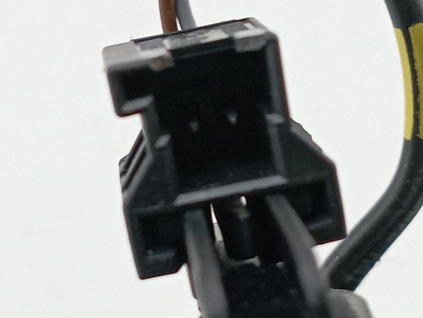 Encaixe do cinto MERCEDES-BENZ C-CLASS (W205) | 13 -  Imagem-6