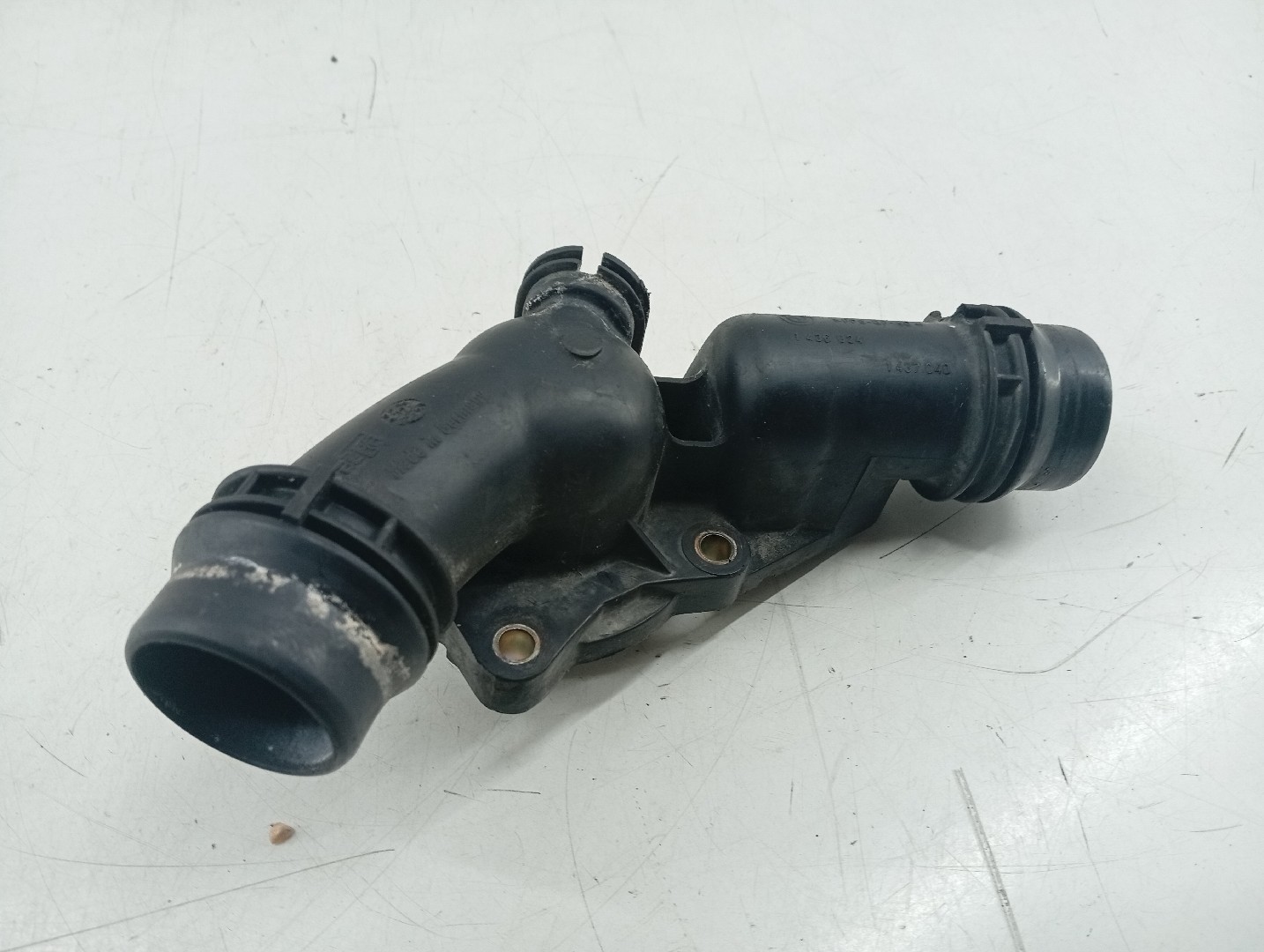 Carcaça de termostato BMW 5 (E39) | 95 - 03 Imagem-1