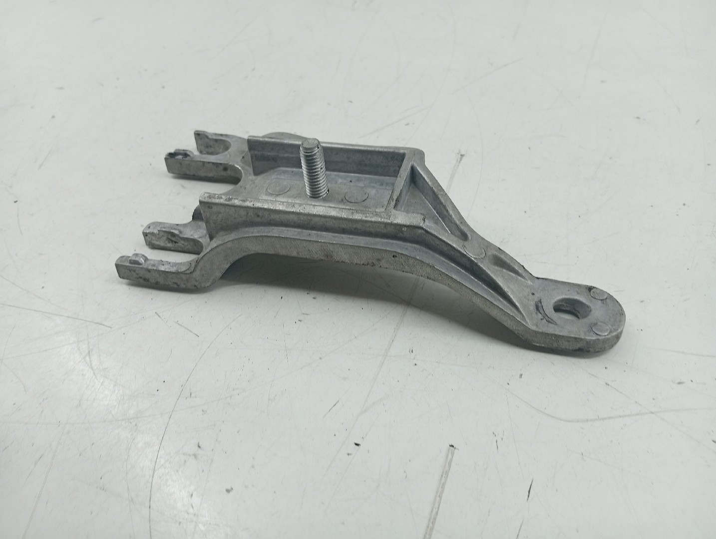 Suporte AUDI A4 Avant (8E5, B6) | 00 - 05 Imagem-4