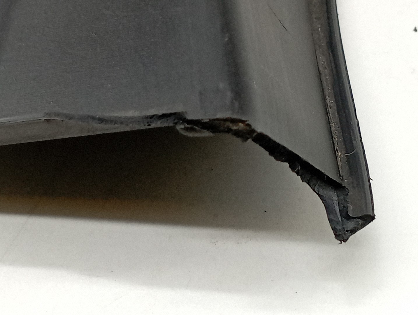 Acabamento de mala MERCEDES-BENZ C-CLASS (W205) | 13 -  Imagem-10