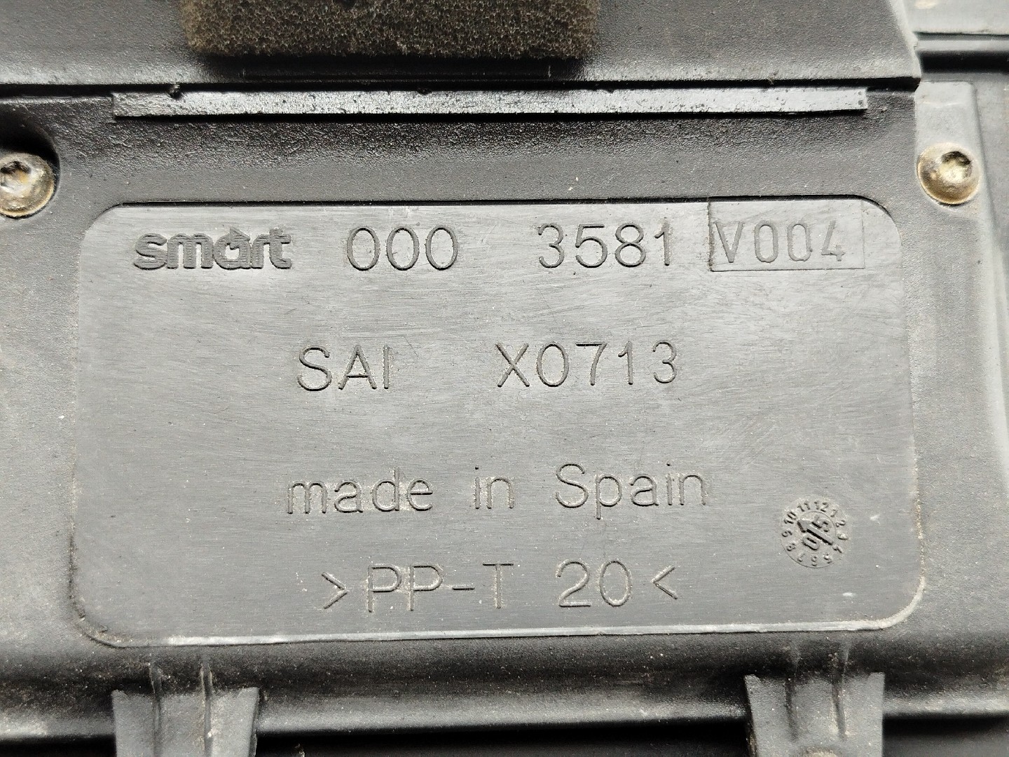 Caixa de filtro de ar SMART CITY-COUPE (450) | 98 - 04 Imagem-1