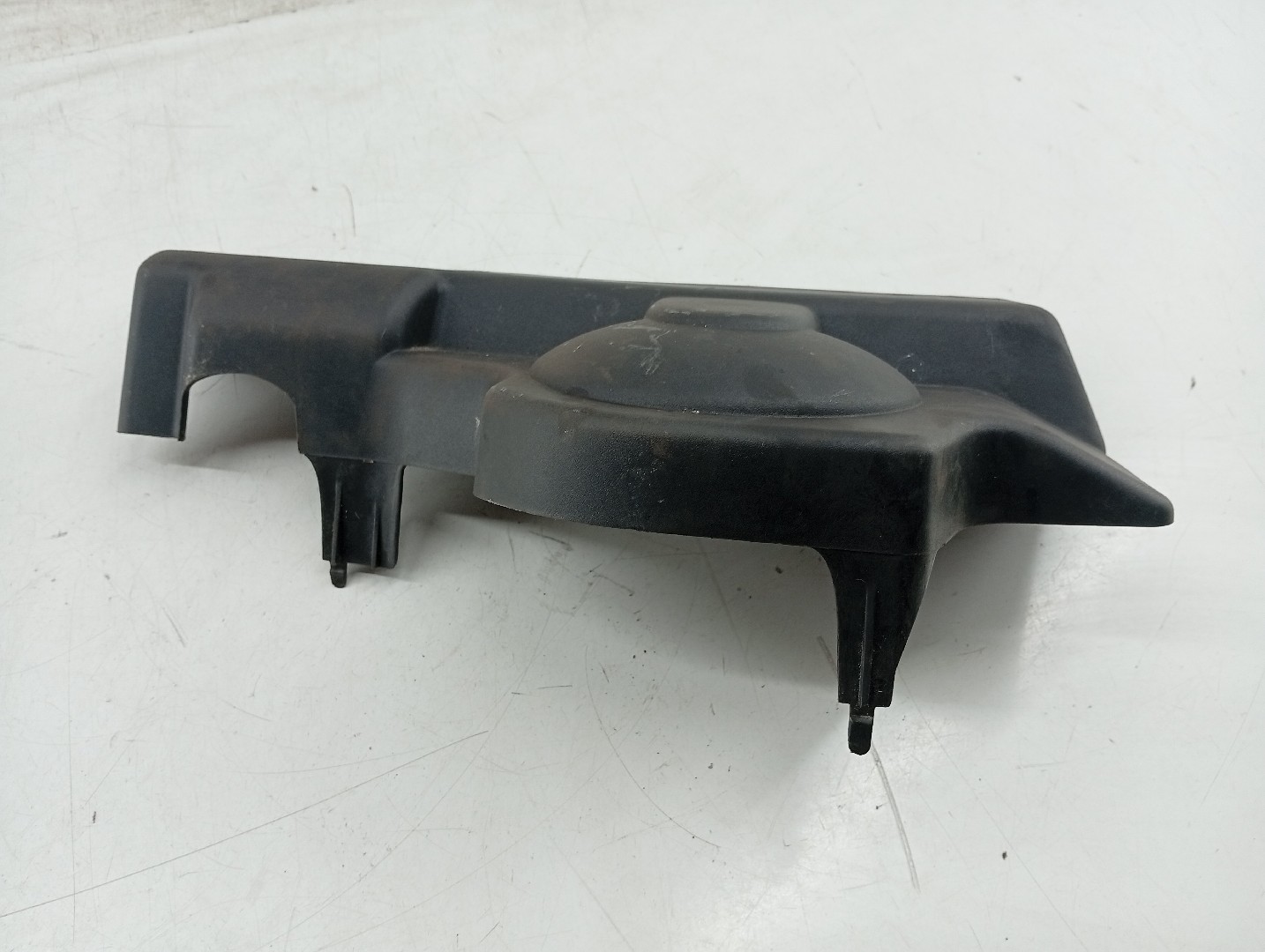 Tampa de caixa de fusiveis CITROEN C5 II (RC_) | 04 -  Imagem-2