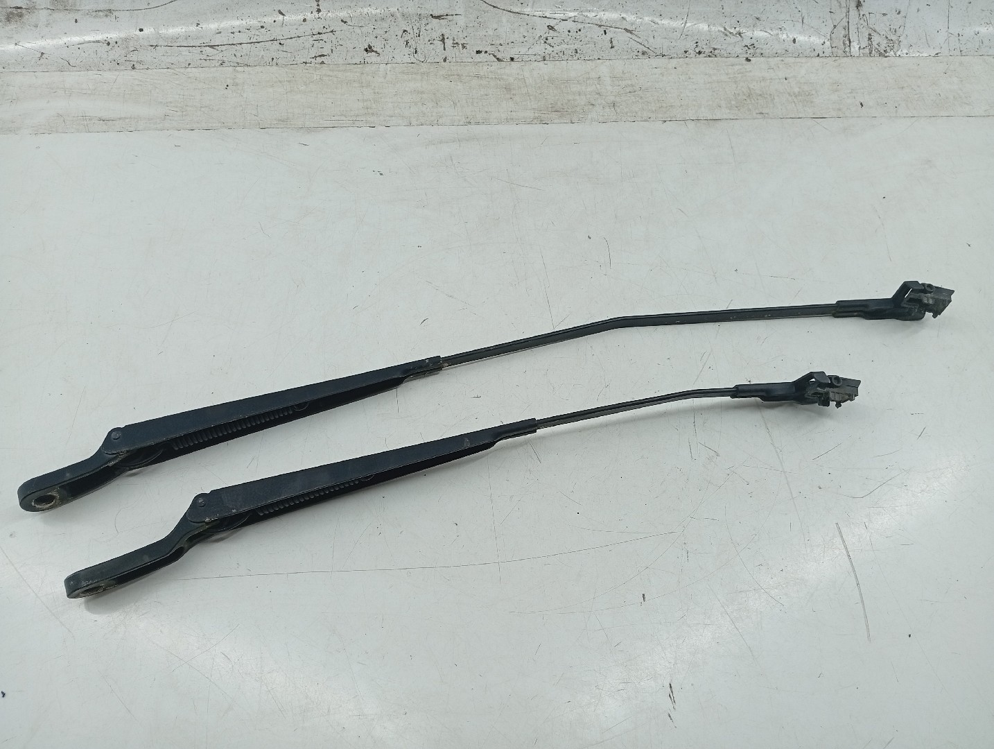 Astes/Escova Limpa Conjunto (2) CITROEN C5 II (RC_) | 04 - 