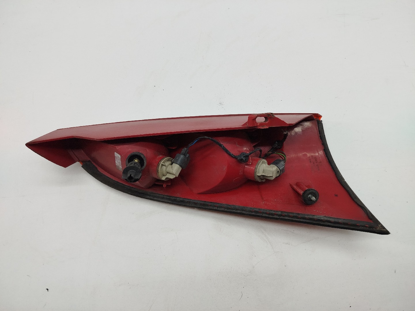 Farolim Stop Esquerdo FORD FOCUS (DAW, DBW) | 98 - 09 Imagem-2