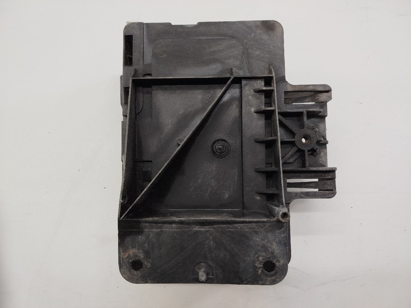 Base de bateria FORD FOCUS (DAW, DBW) | 98 - 09 Imagem-2