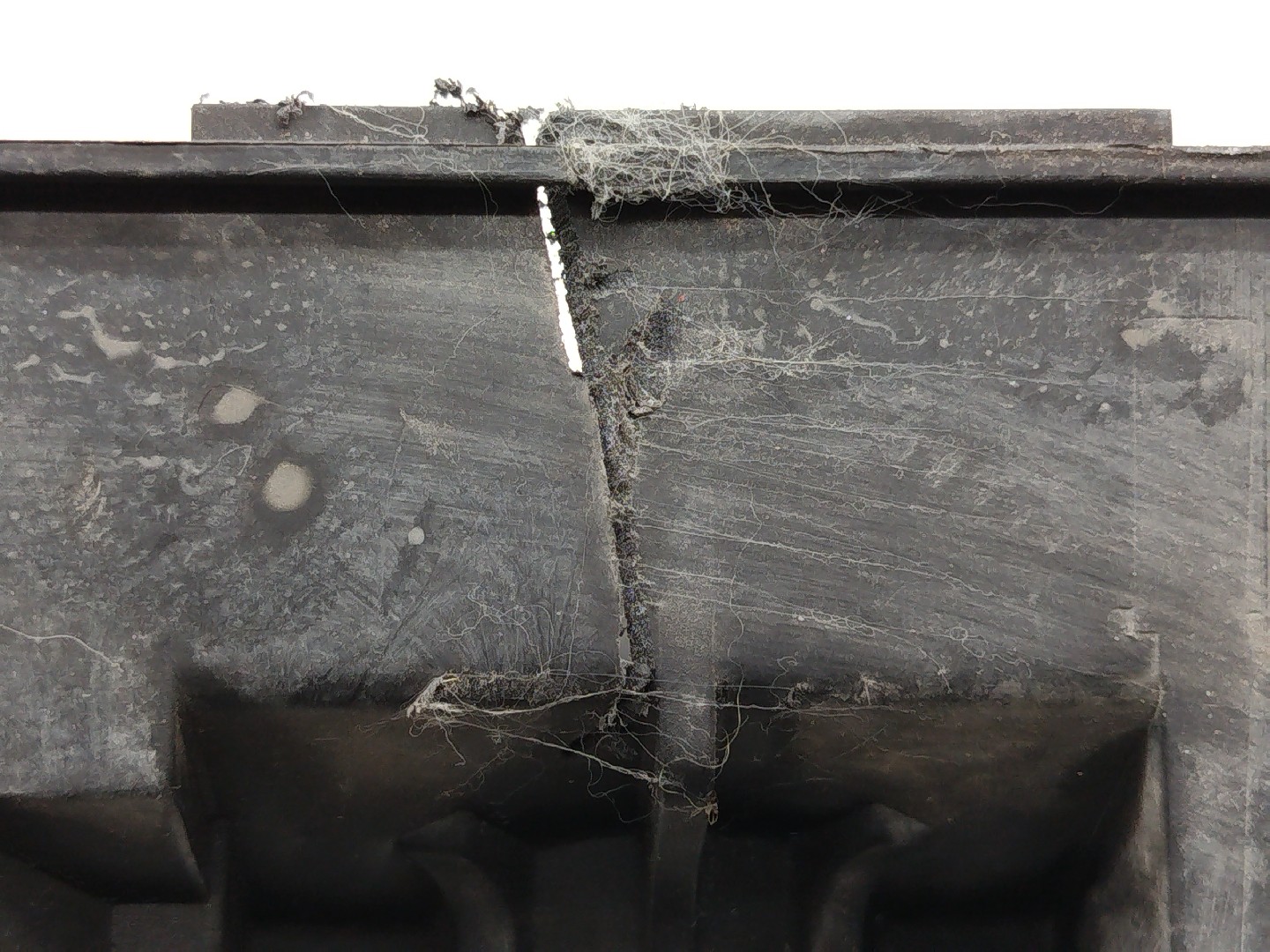 Base de bateria FORD FOCUS (DAW, DBW) | 98 - 09 Imagem-4
