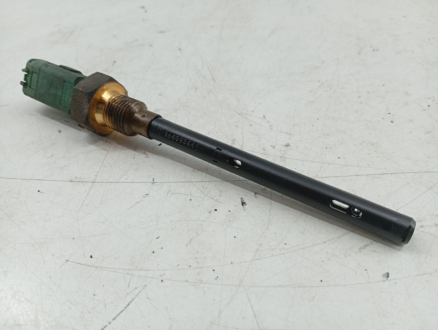 Sensor Nível do Óleo do Motor CITROEN C5 II (RC_) | 04 -  Imagem-1