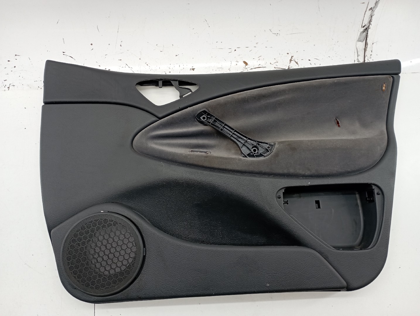 Quartela de porta frente direita CITROEN C5 II (RC_) | 04 - 