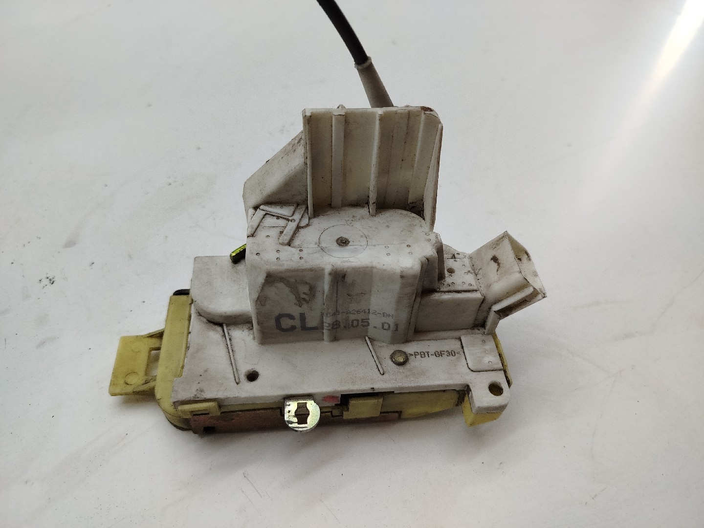 Fecho da Porta Trás Direito FORD FOCUS (DAW, DBW) | 98 - 09 Imagem-1
