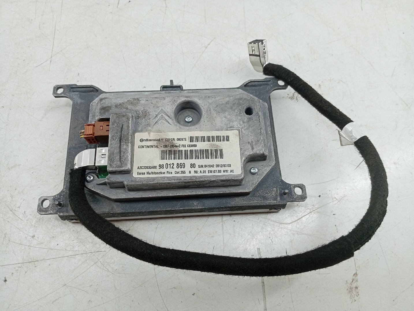 Display PEUGEOT 508 SW I (8E_) | 10 - 18 Imagem-1