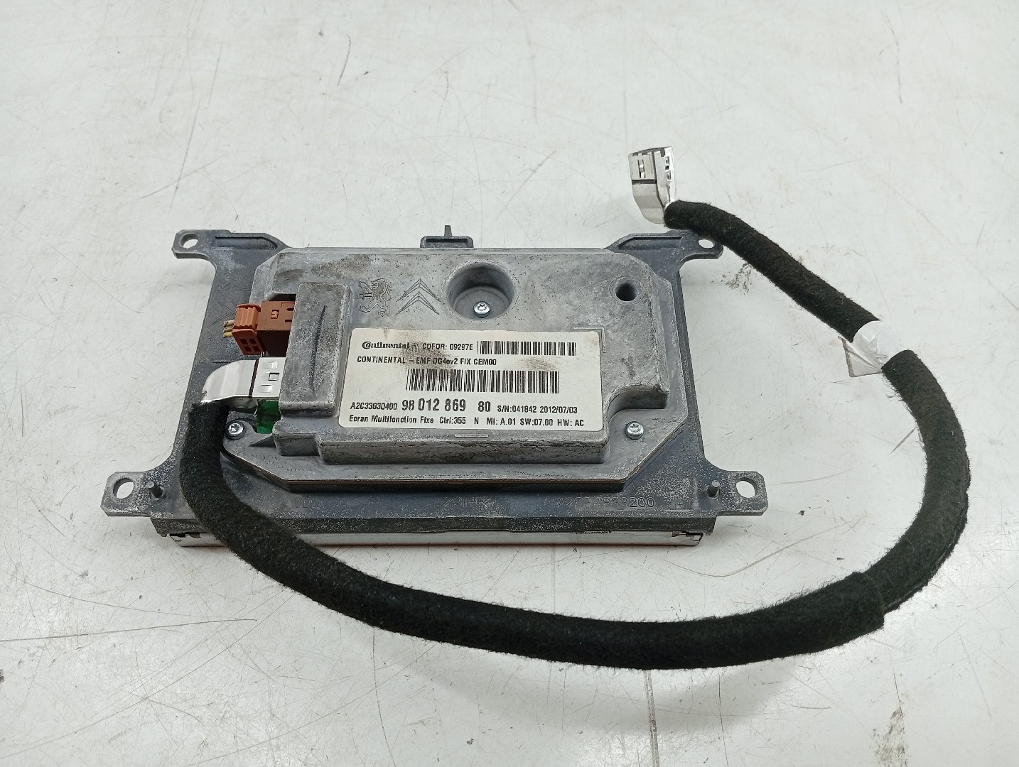 Display PEUGEOT 508 SW I (8E_) | 10 - 18 Imagem-3