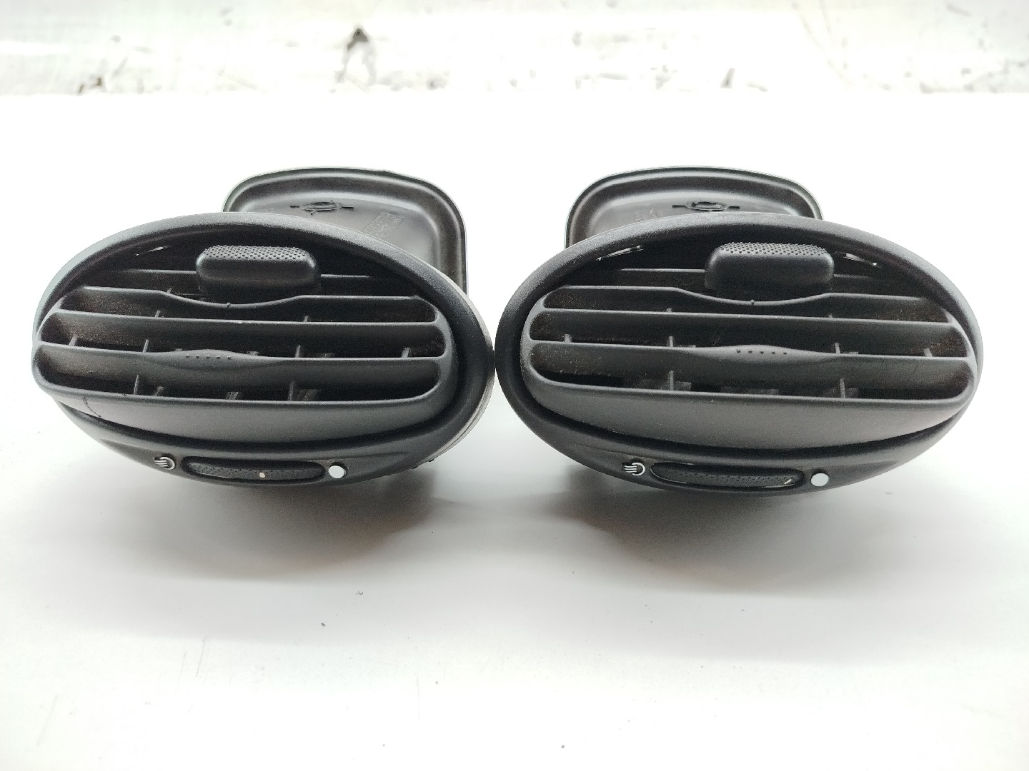 Difusor de ar central FORD FOCUS (DAW, DBW) | 98 - 09