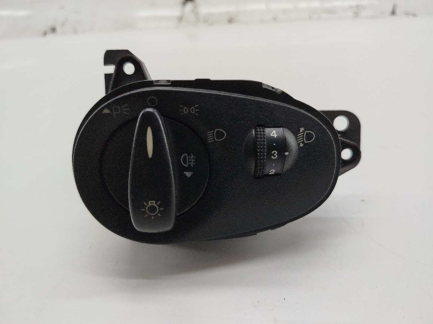 Comutador de luzes FORD FOCUS (DAW, DBW) | 98 - 09