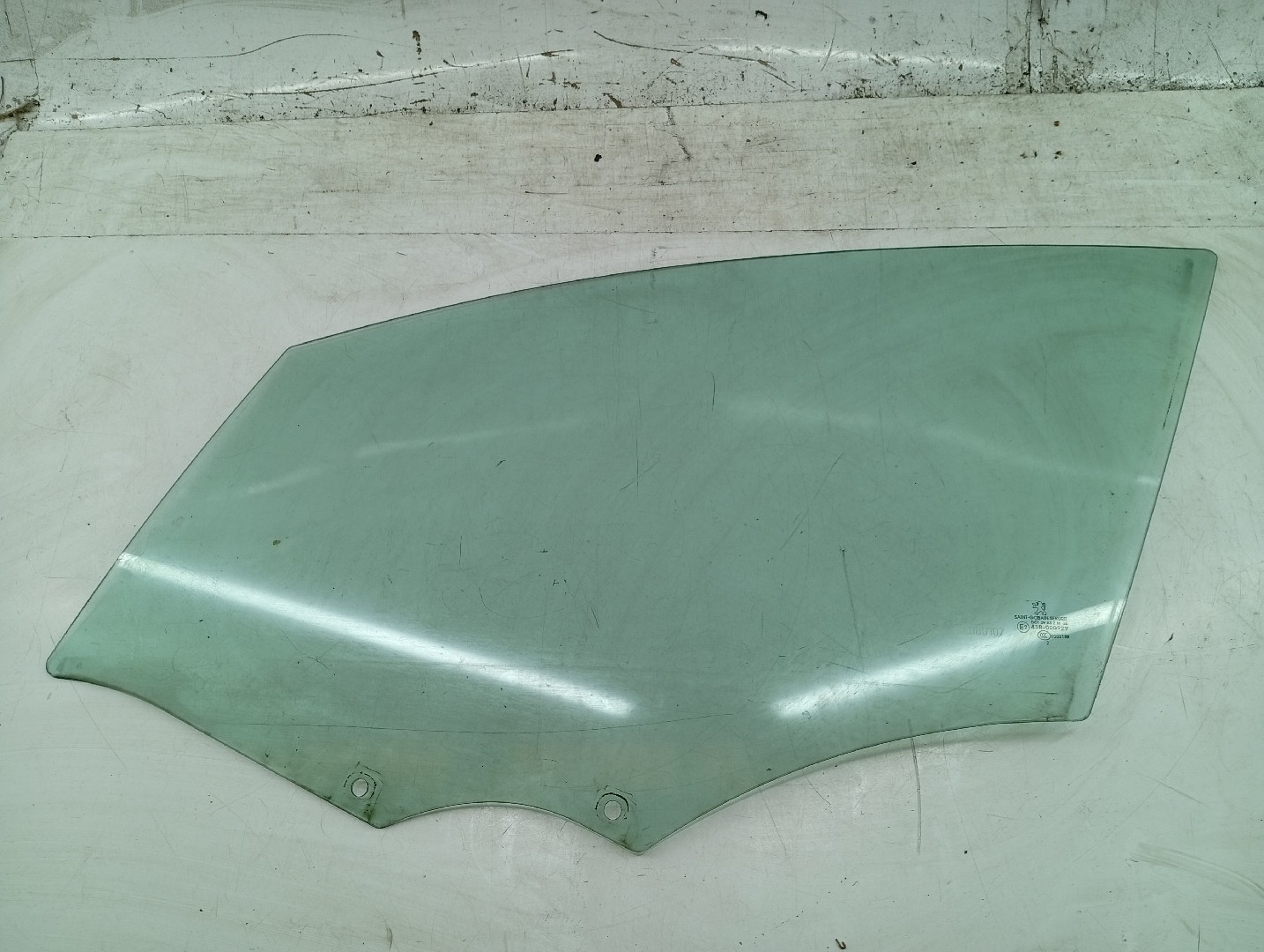 Vidro Porta Frente Esquerdo PEUGEOT 508 SW I (8E_) | 10 - 18