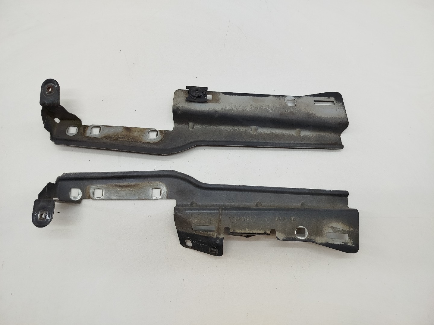Suporte de montagem guarda lamas CITROEN C4 I (LC_) | 04 - 13 Imagem-5