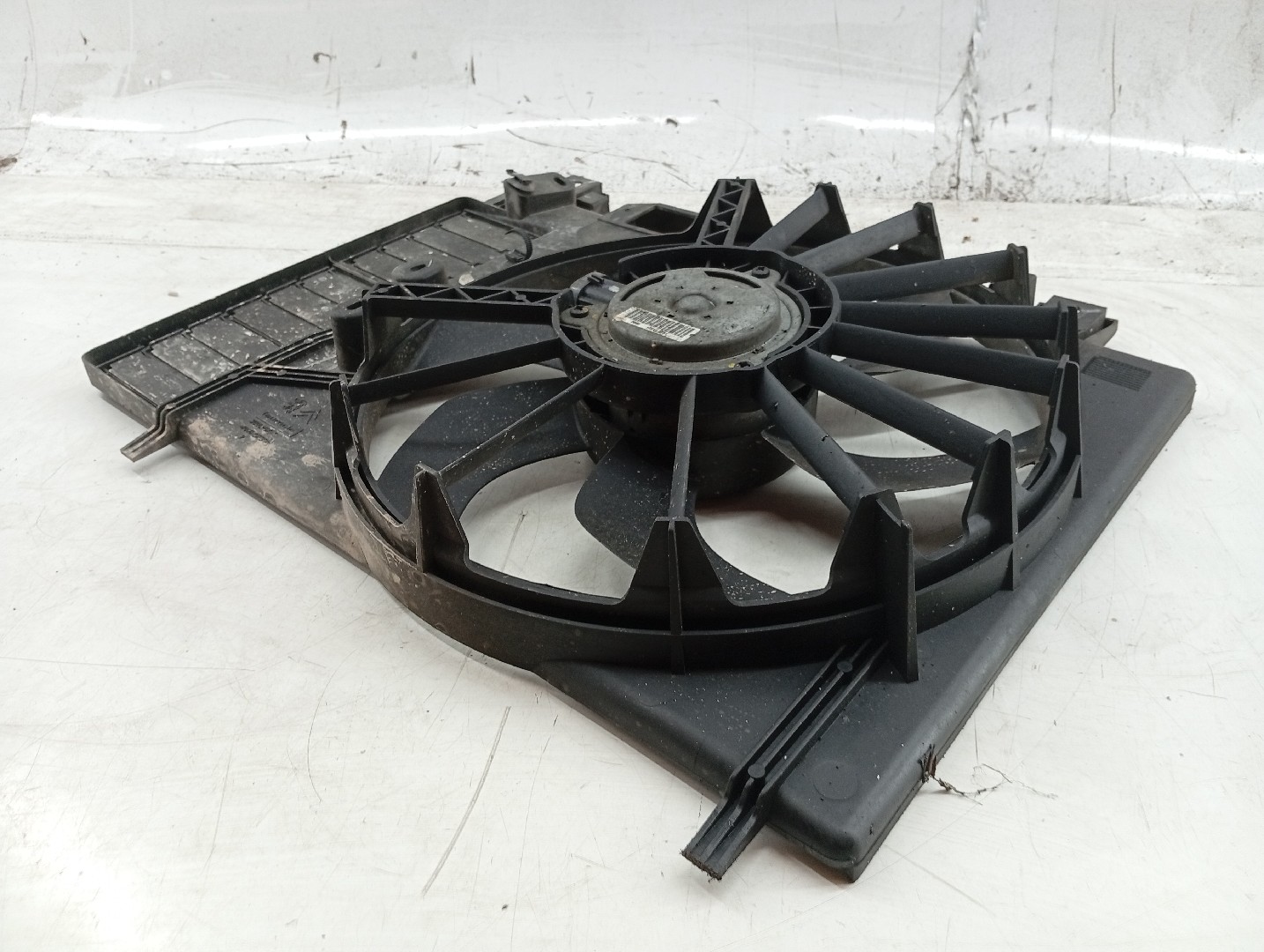 Termo ventilador PEUGEOT 508 SW I (8E_) | 10 - 18 Imagem-2