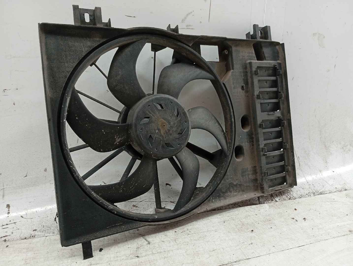 Termo ventilador PEUGEOT 508 SW I (8E_) | 10 - 18 Imagem-3