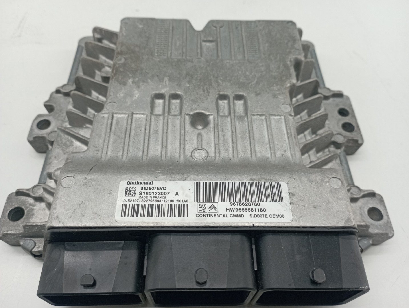 Centralina de Motor PEUGEOT 508 SW I (8E_) | 10 - 18