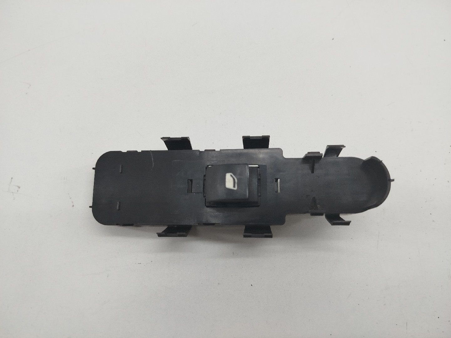 Comutador de vidro frente direito CITROEN C4 I (LC_) | 04 - 13