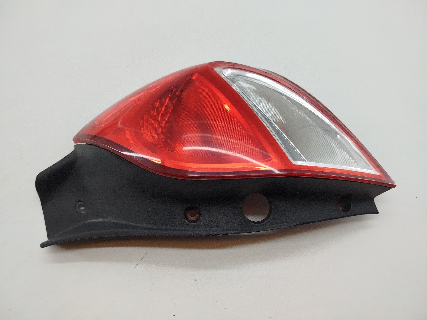 Farolim Stop Direito RENAULT CLIO III (BR0/1, CR0/1) | 05 -  Imagem-1