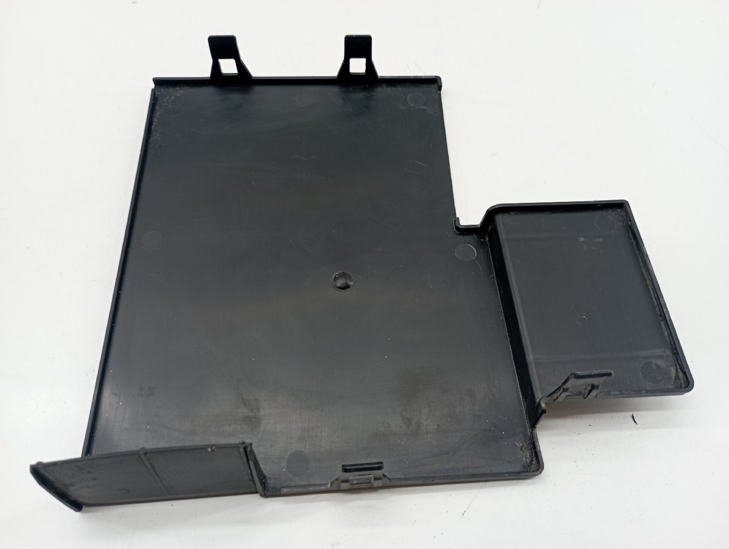 Tampa de caixa de fusiveis PEUGEOT 508 SW I (8E_) | 10 - 18 Imagem-1