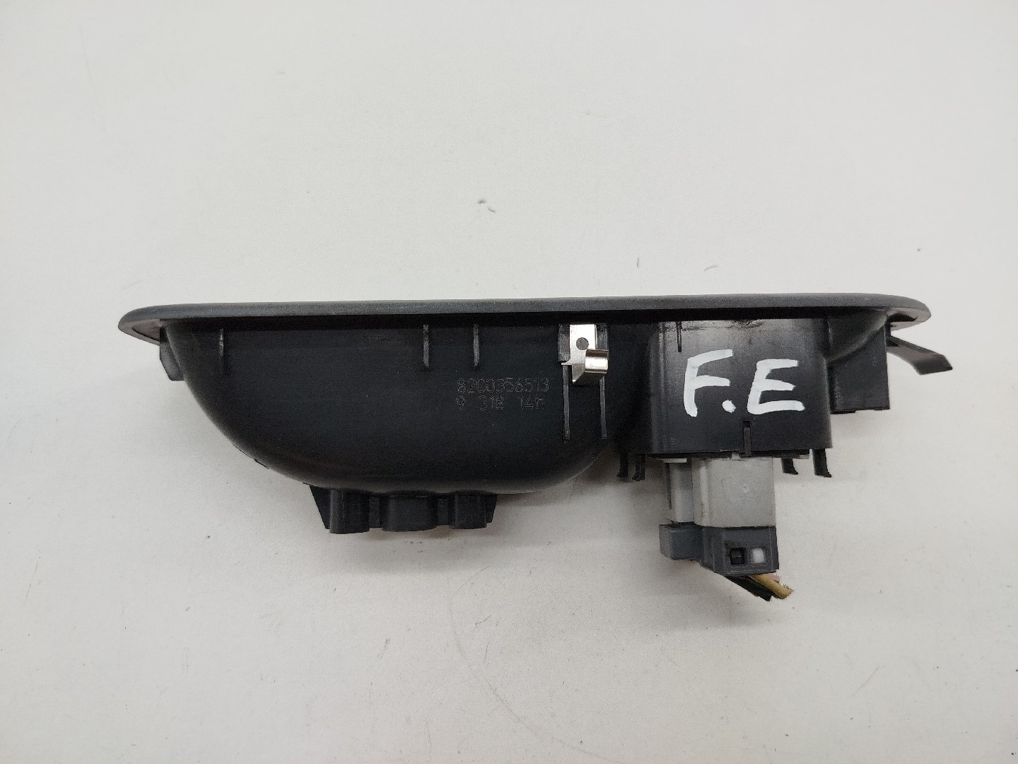 Comutador de vidro frente esquerdo RENAULT CLIO III (BR0/1, CR0/1) | 05 -  Imagem-1