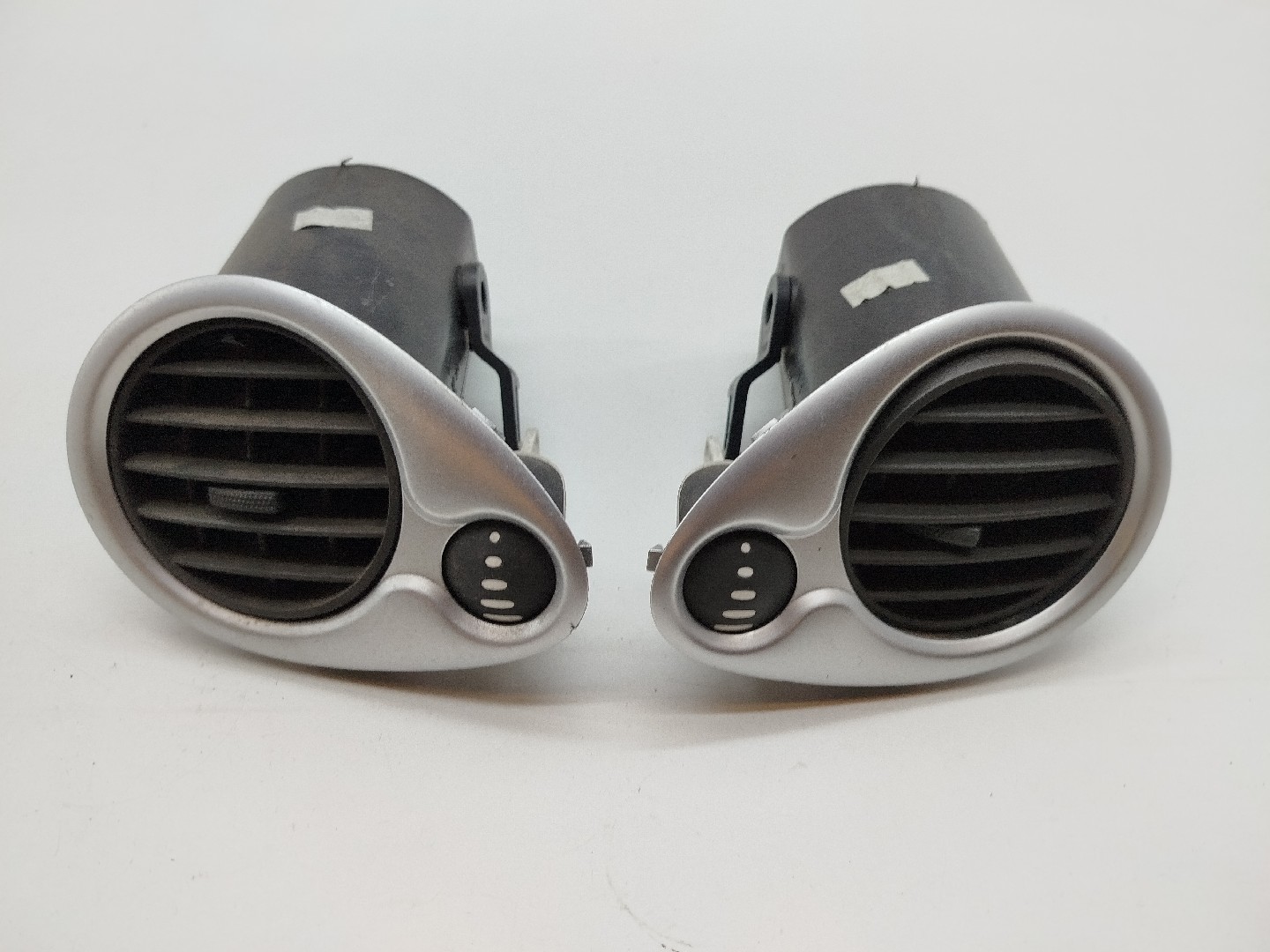 Difusor de ar RENAULT CLIO III (BR0/1, CR0/1) | 05 -  Imagem-8