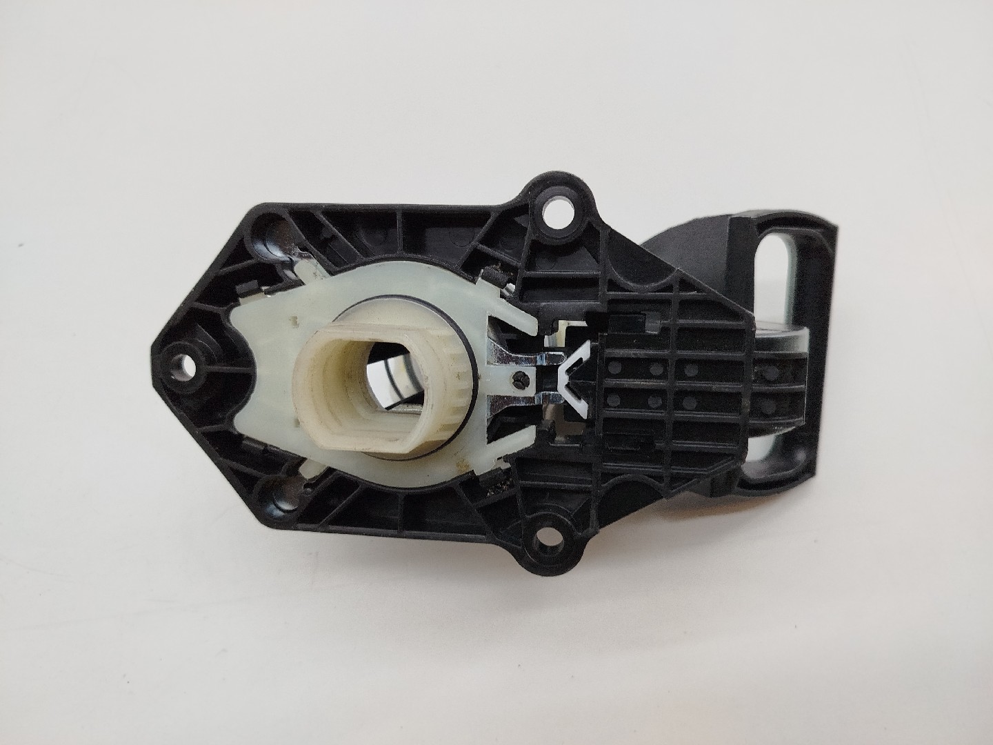 Suporte de pneu suplente RENAULT CLIO III (BR0/1, CR0/1) | 05 -  Imagem-5
