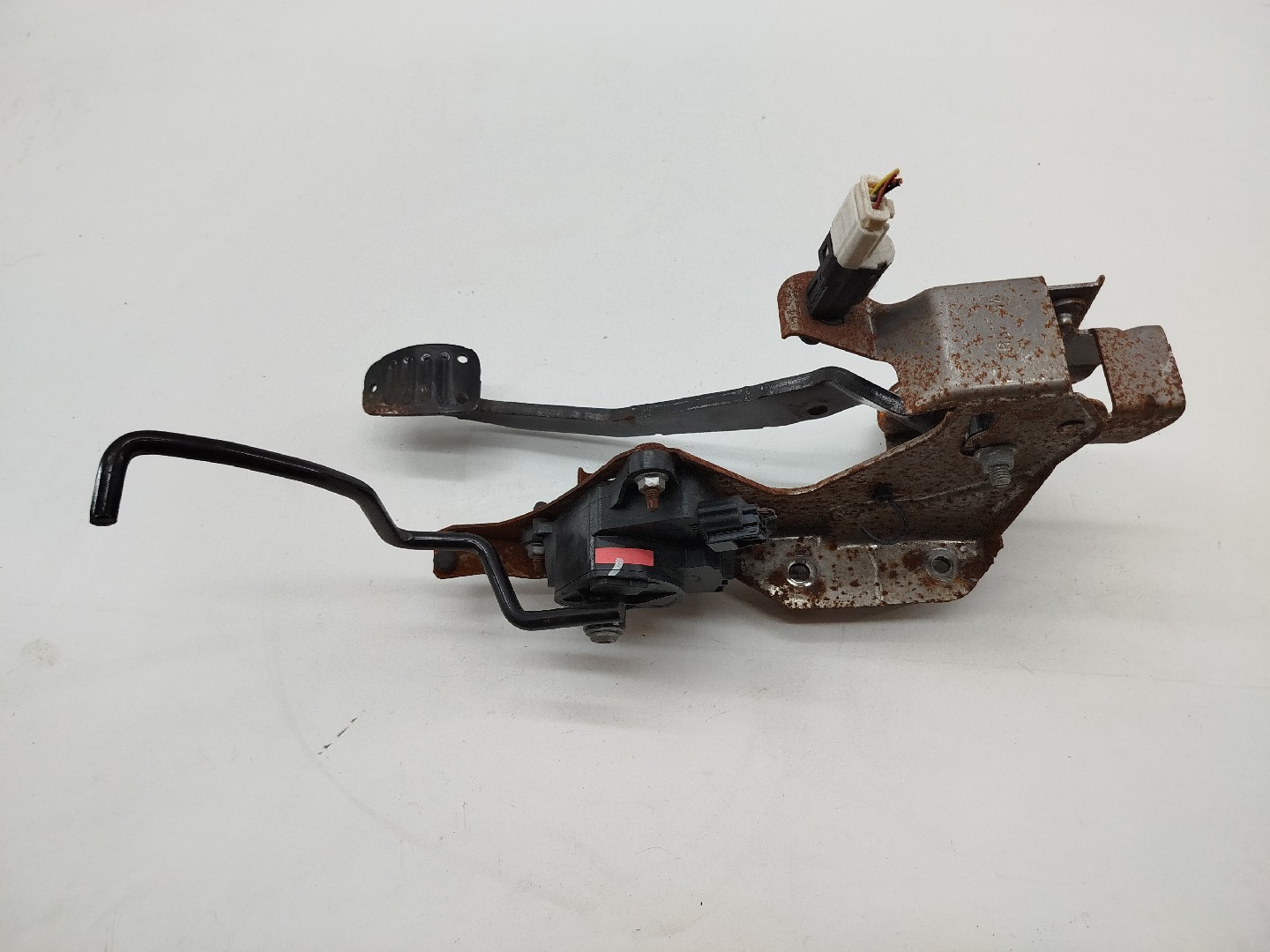 Pedal acelerador e travão RENAULT CLIO III (BR0/1, CR0/1) | 05 -  Imagem-1