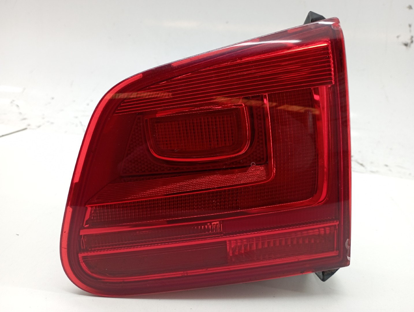 Farolim da Mala Direito VOLKSWAGEN TIGUAN (5N_) | 07 - 18 Imagem-8