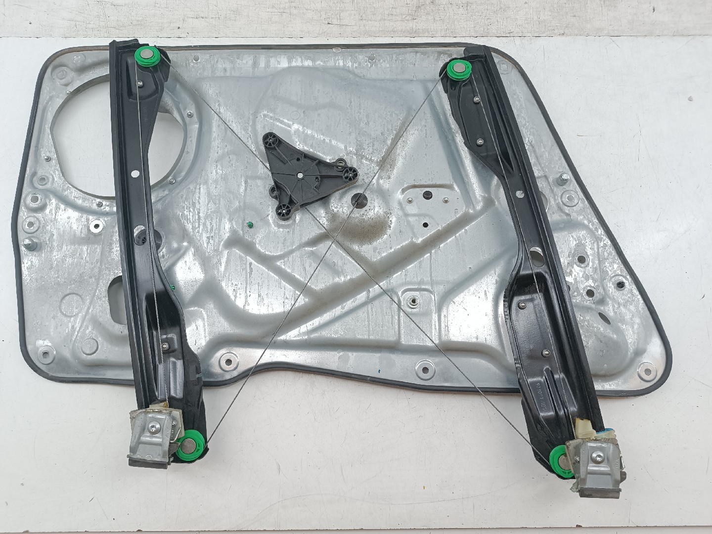Motor e elevador de vidro frente direito VOLKSWAGEN TIGUAN (5N_) | 07 - 18