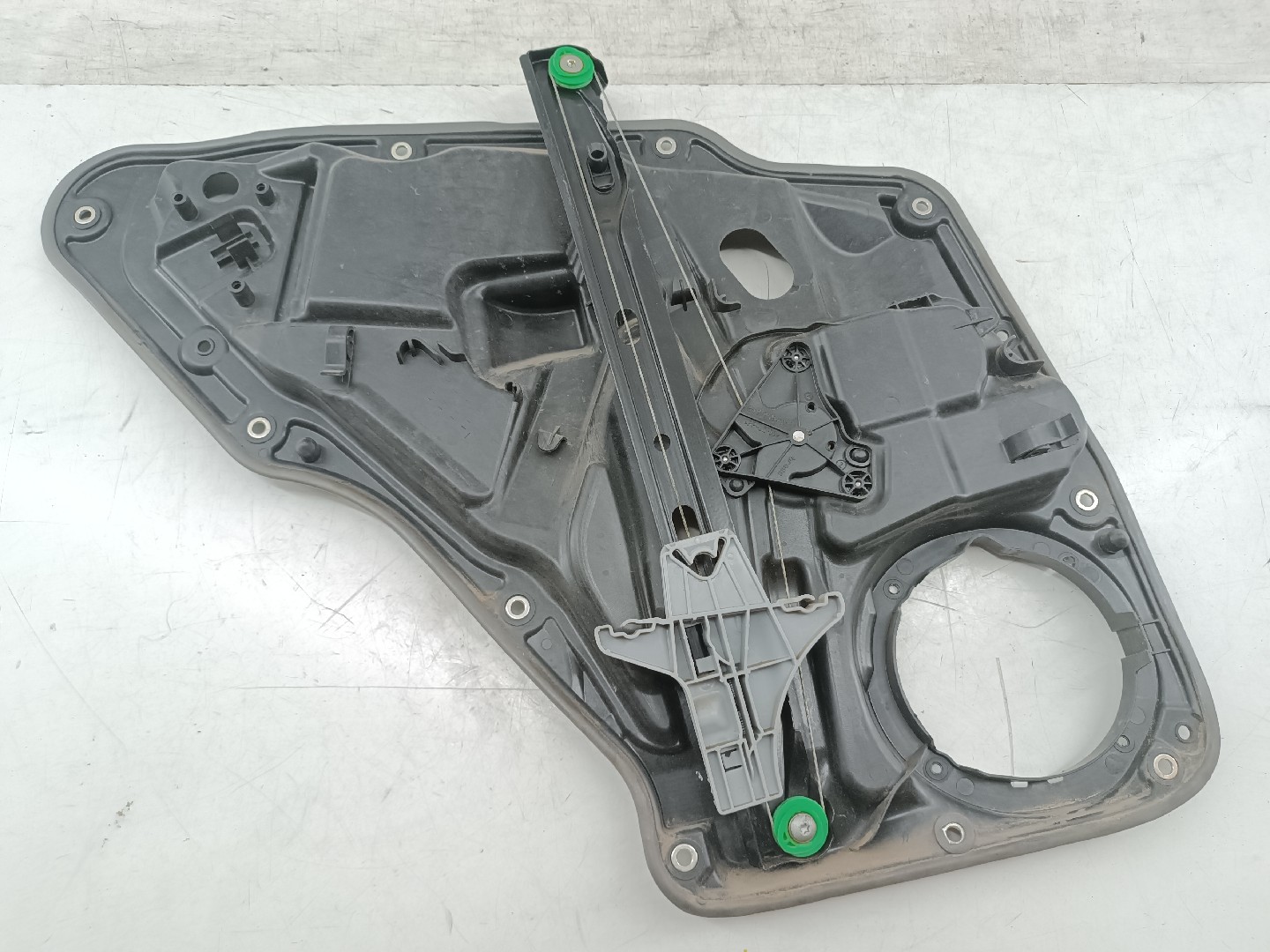Motor e elevador de vidro trás direito VOLKSWAGEN TIGUAN (5N_) | 07 - 18