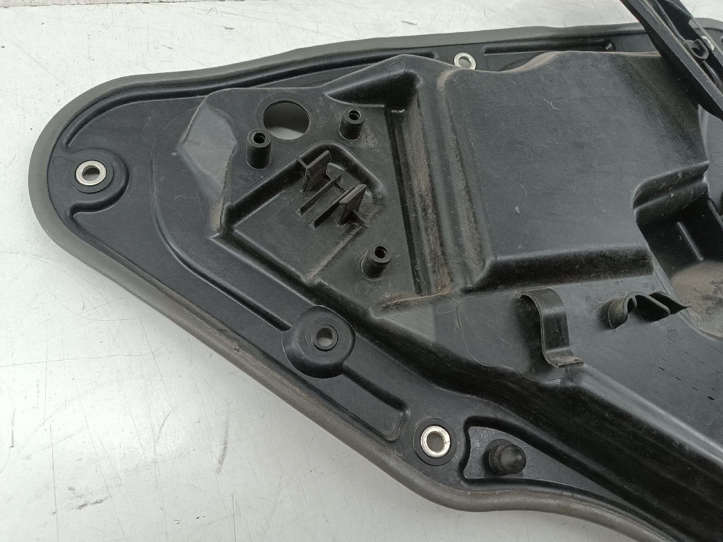 Motor e elevador de vidro trás direito VOLKSWAGEN TIGUAN (5N_) | 07 - 18 Imagem-2