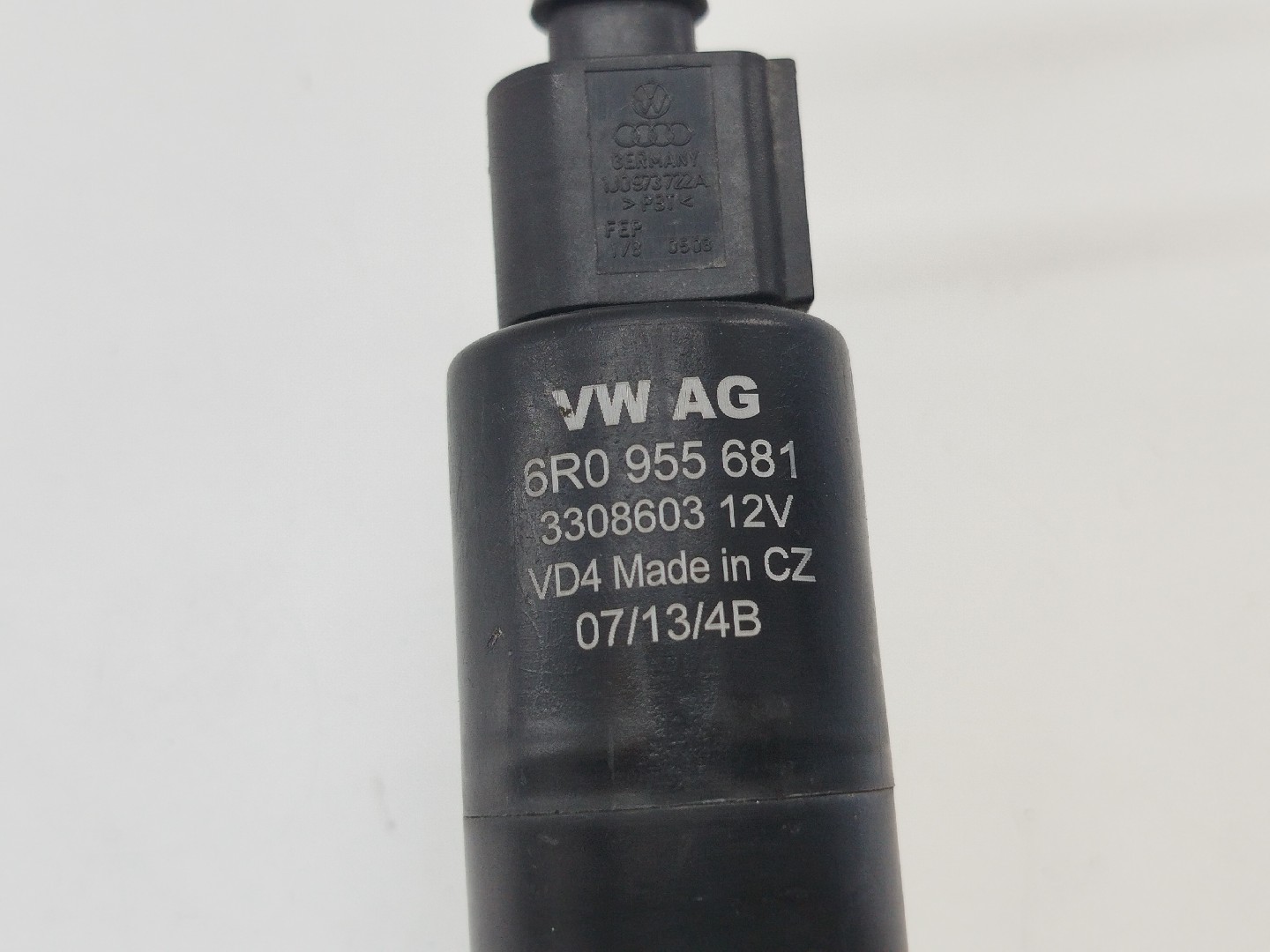 Bomba de agua VOLKSWAGEN TIGUAN (5N_) | 07 - 18 Imagem-1