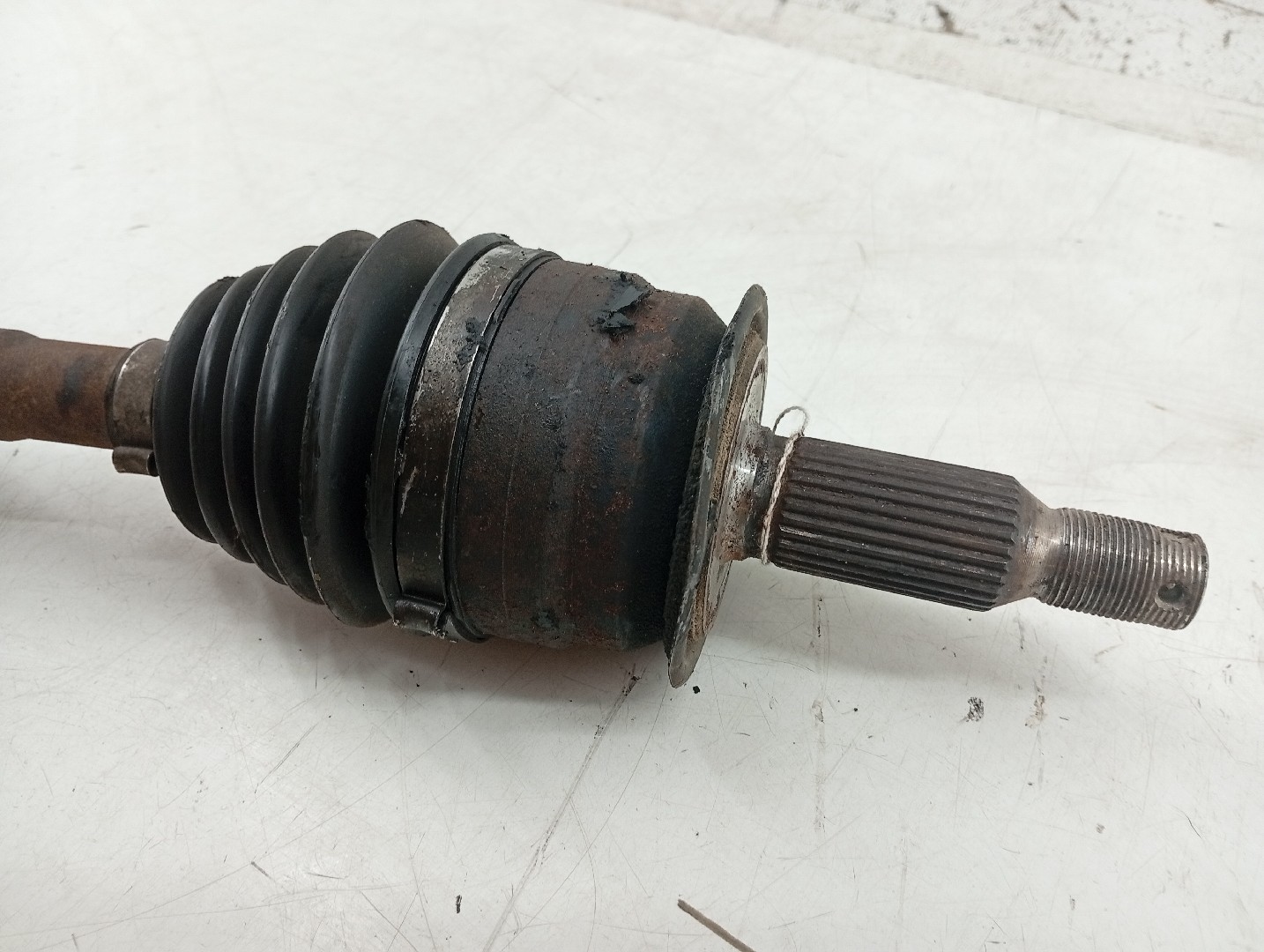 Transmissão Frente Direito MITSUBISHI L 200 (KA_T, KB_T) | 04 - 16 Imagem-2