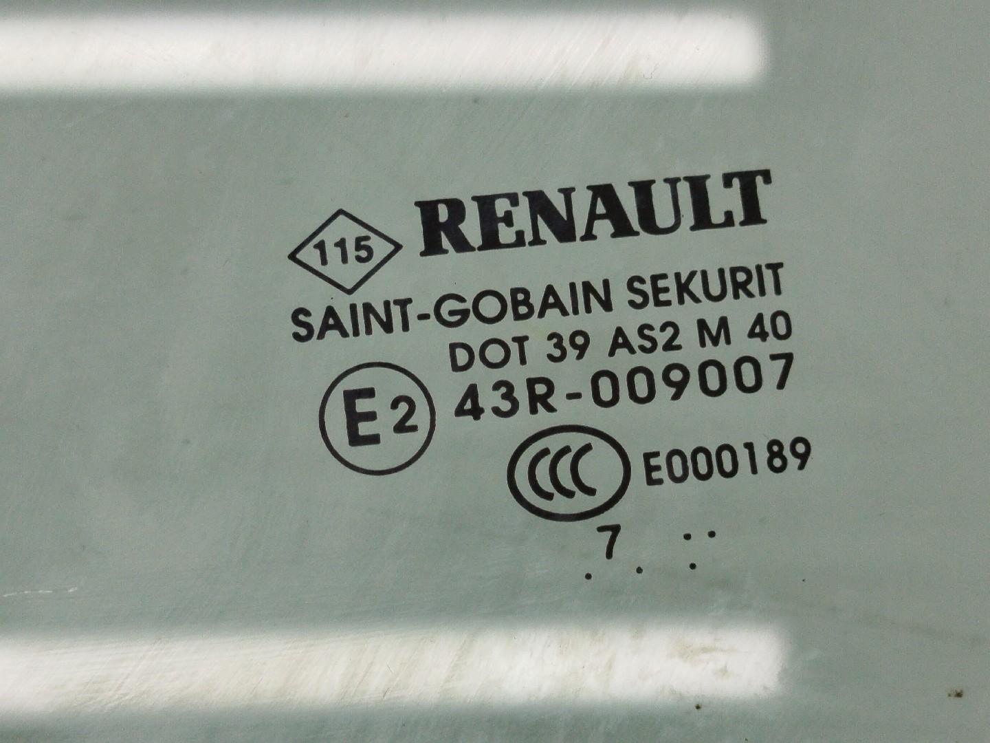 Vidro de Porta Frente Esquerdo RENAULT ZOE (BFM_) | 12 -  Imagem-1