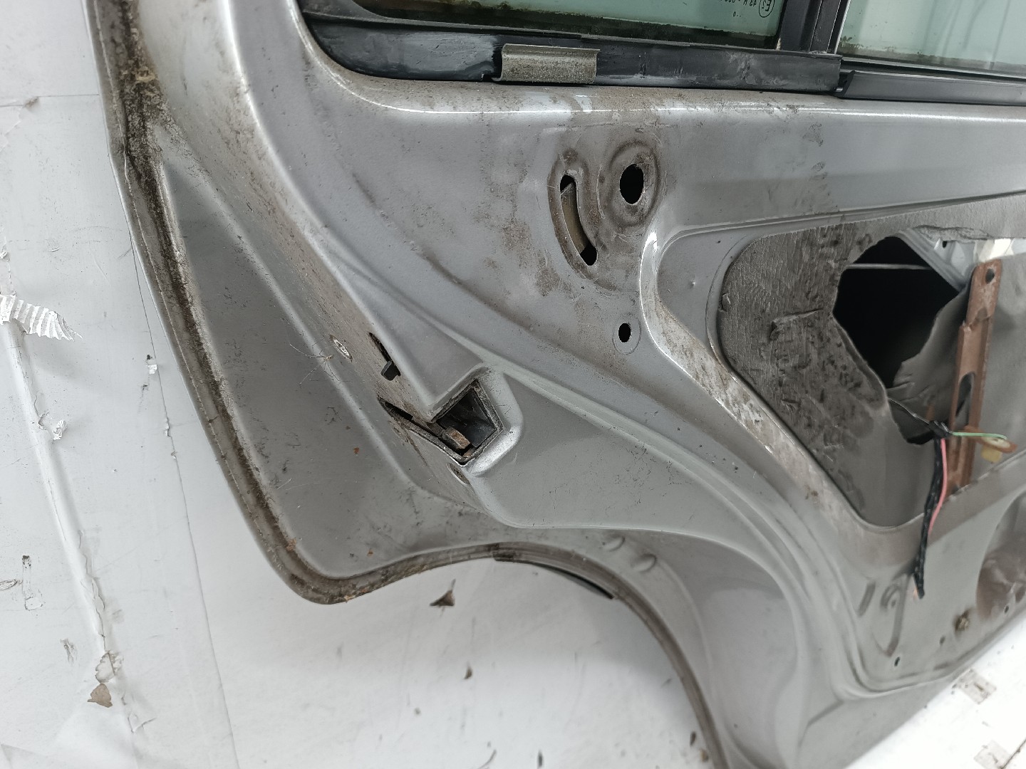 Porta Traseira Esquerda CITROEN SAXO (S0, S1) | 96 - 04 Imagem-10