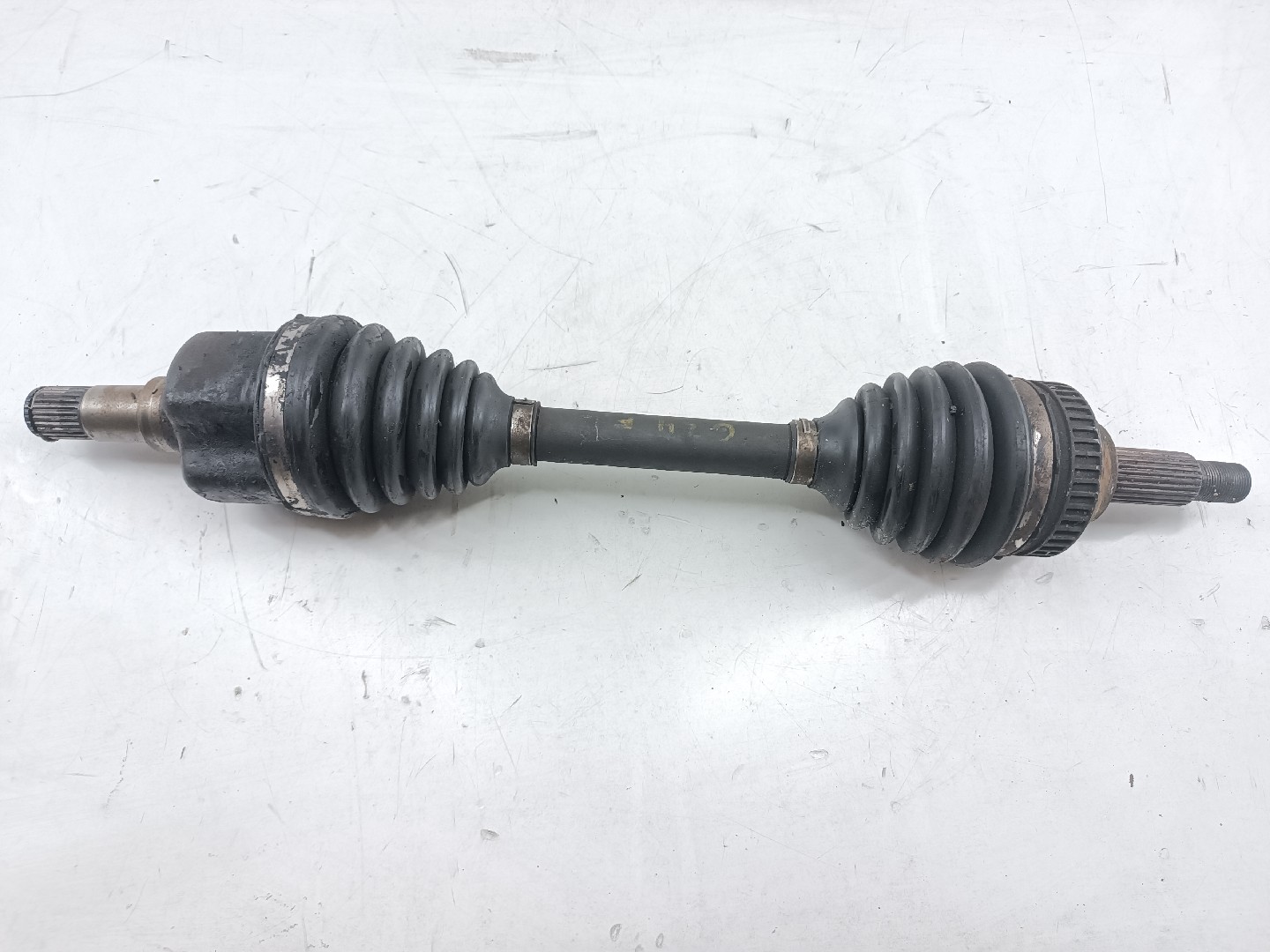 Transmissão Frente Esquerdo FORD MONDEO II (BAP) | 96 - 00