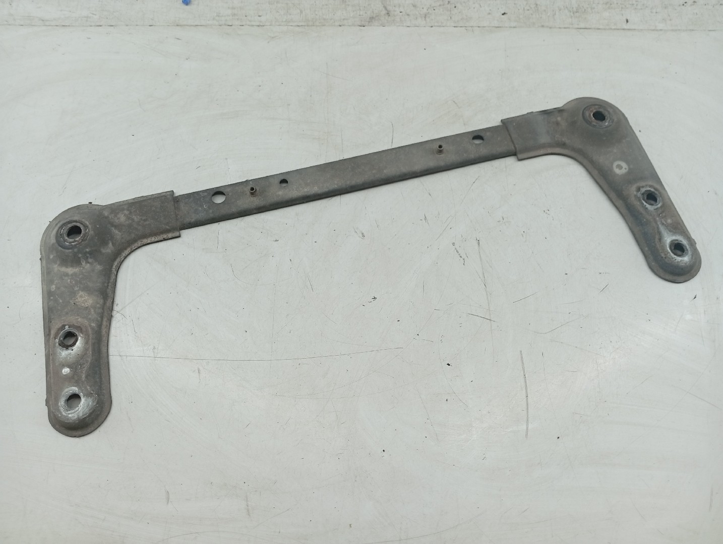 Suporte inferior do Charriot RENAULT MEGANE II (BM0/1_, CM0/1_) | 01 - 12 Imagem-3