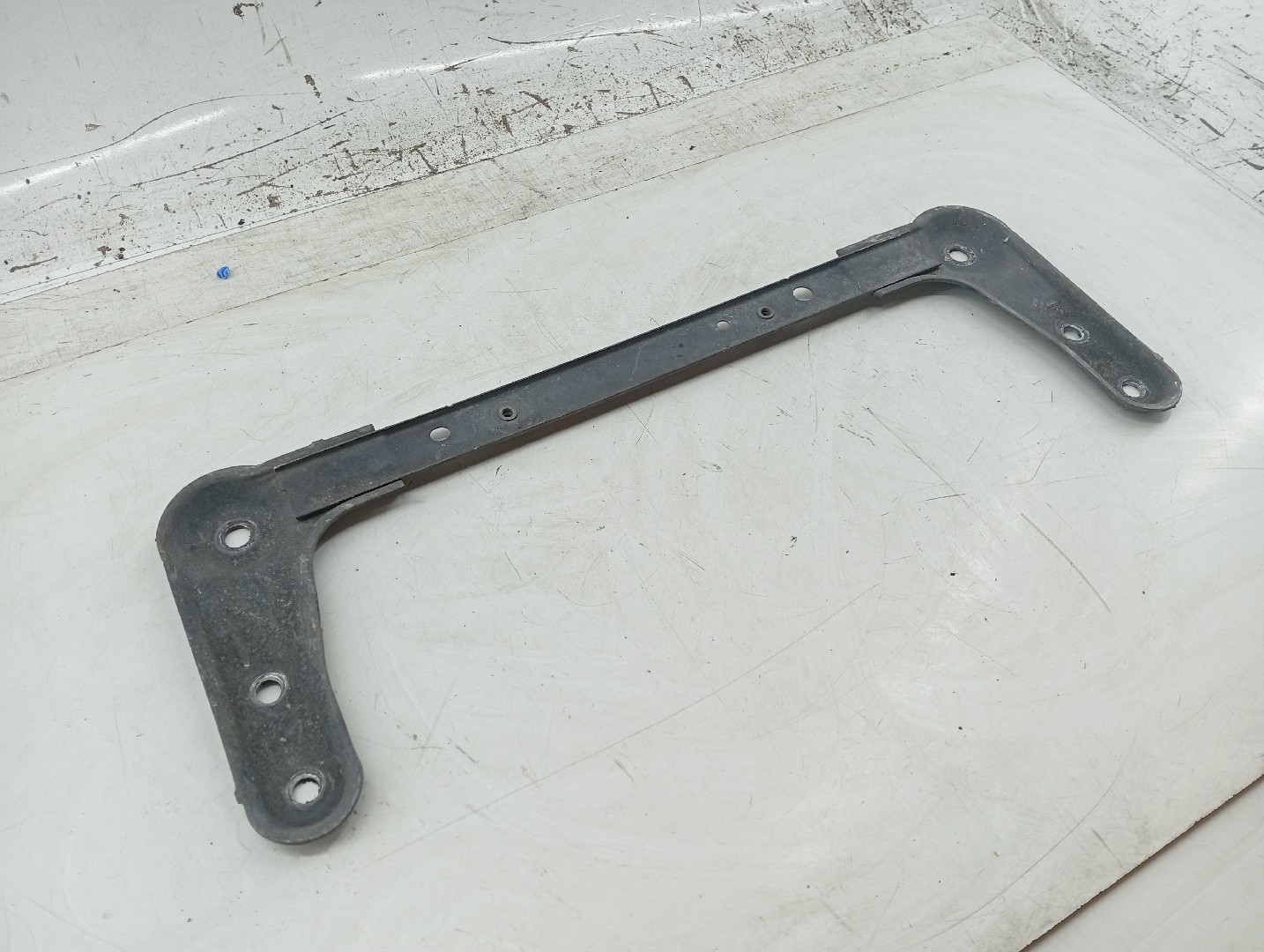 Suporte inferior do Charriot RENAULT MEGANE II (BM0/1_, CM0/1_) | 01 - 12 Imagem-5